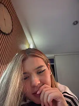 Sofia-Velez – Naživo XXX chat