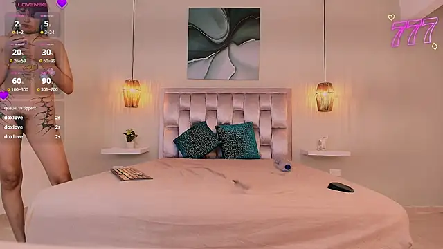 aisha_sakina 网络视讯表演