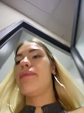 Chat XXX Live -Sexy_Barbie-