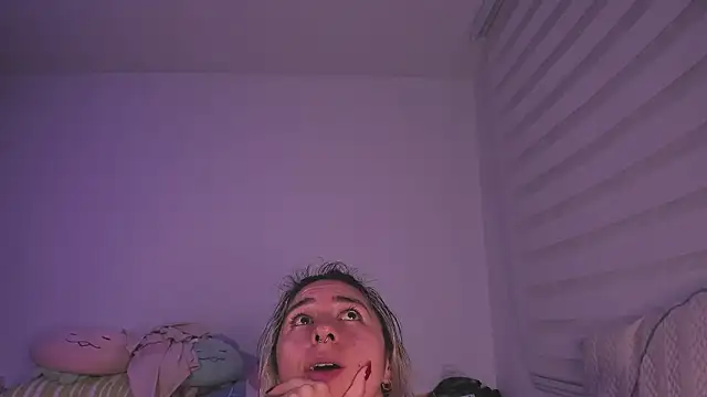 K2xxKrawl's Webcam Show