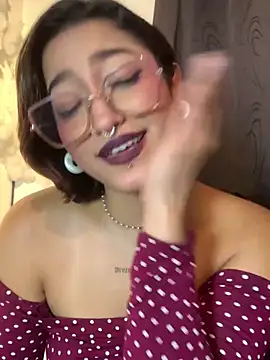 Czat XXX na żywo – LilithMonette