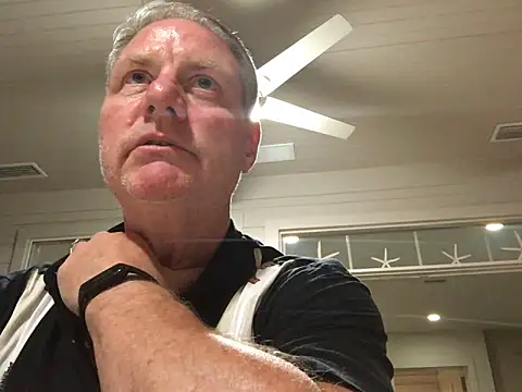 Muffsfriend8364: διαδικτυακό σόου στην κάμερα