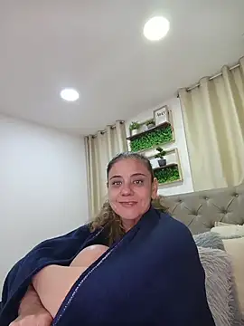 دردشة sasi_luna الجنسية المباشرة