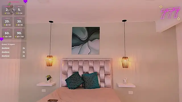 aisha_sakina Show in webcam