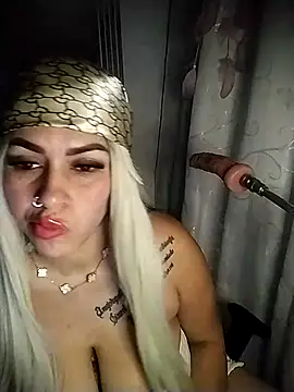 chelaqueen_ Chat XXX in diretta