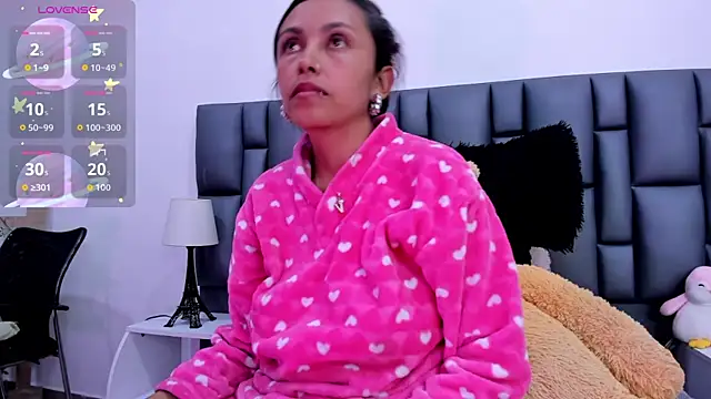 Онлайн чат XXX valeriasweet_