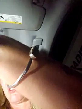 SheIsSomething Obrolan Langsung XXX