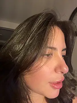 sukhakunis1 Live XXX-Chat