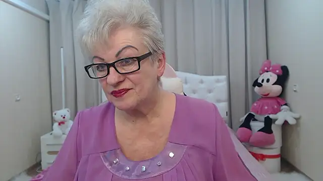 KayleSmoll's Webcam Show