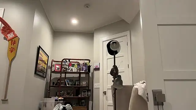 69woodinson Live XXX Chat