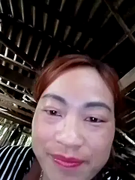 Nhoccon90 Pertunjukan Webcam