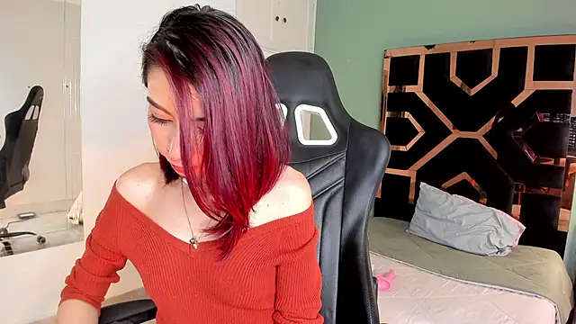 Justmia69 Adlı Modelin Canlı XXX Sohbeti