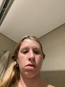 Chat XXX ao vivo de MichoneXxXok