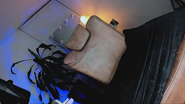 Вебкам-шоу thewitch2000