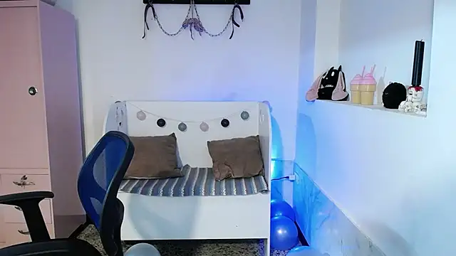 _onthary_6 Adlı Modelin Canlı XXX Sohbeti