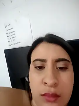 mialorents: онлайн-секс-чат