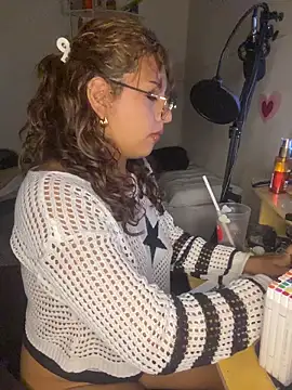 SoftLady_S33: онлайн-секс-чат