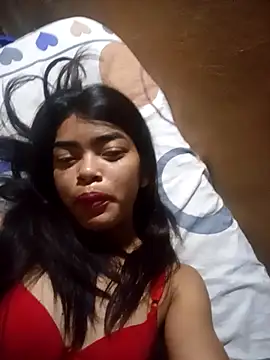 Rocioardiente: онлайн-секс-чат