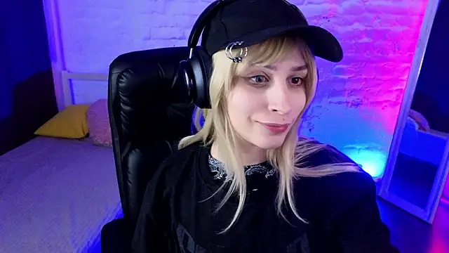 Marsy_xx: онлайн-секс-чат