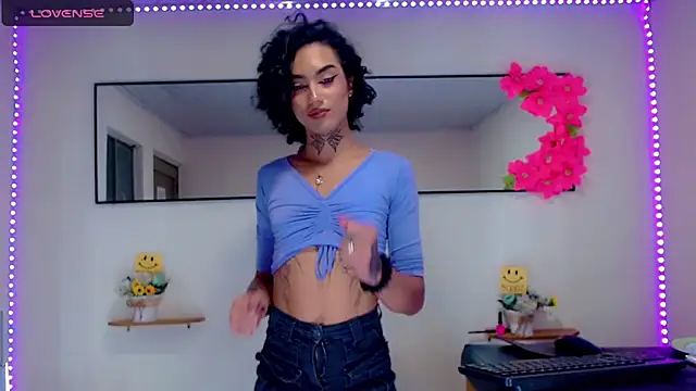 Darianna_Atehortua Adlı Modelin Canlı XXX Sohbeti