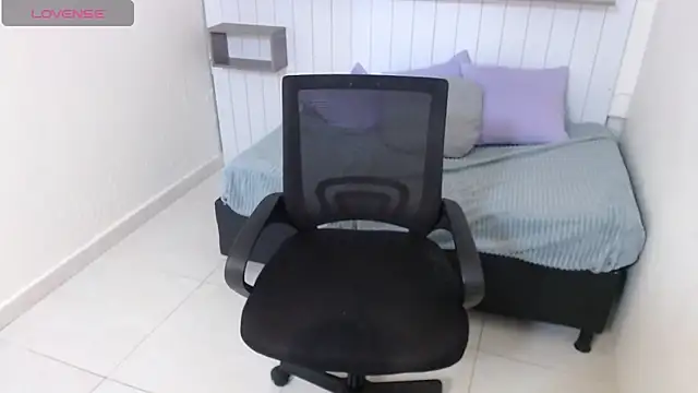 KeyTentation Adlı Modelin Canlı XXX Sohbeti