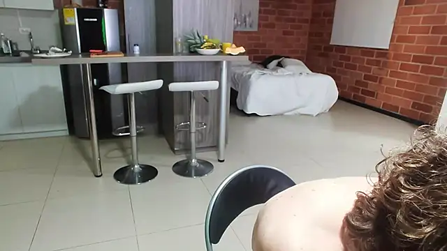 warrenkener: απευθείας συνομιλία ΧΧΧ