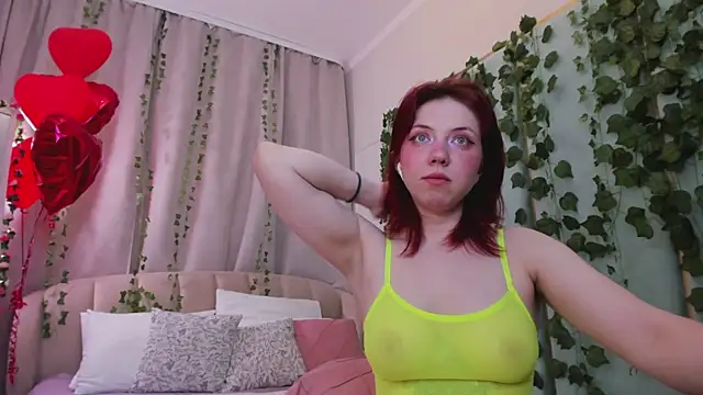 Love_is_Lola 即時 XXX 聊天