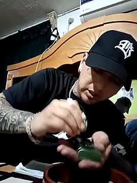 Show modela Xxxbria na web-kameri