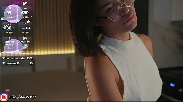 Eliasian 라이브 XXX 채팅