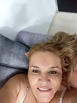 charlotte_milf30 即時 XXX 聊天