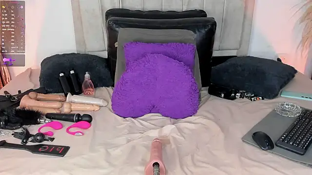 Bianka_olivetto021 Adlı Modelin Canlı XXX Sohbeti