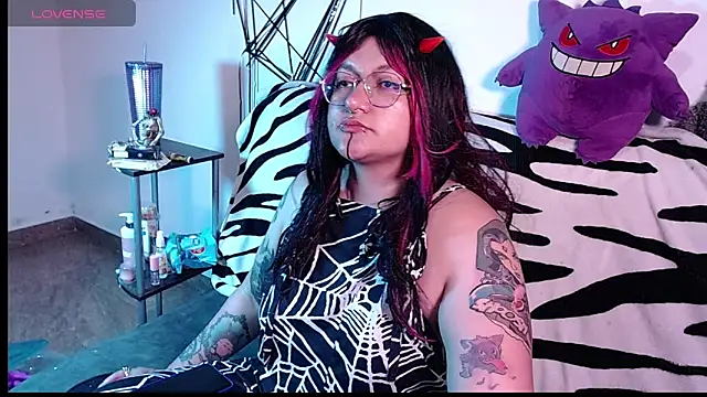 XxGreenGoodxXn Live XXX chat