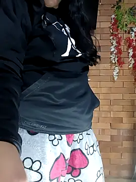 MiaForever1 Adlı Modelin Web Kamerası Şovu