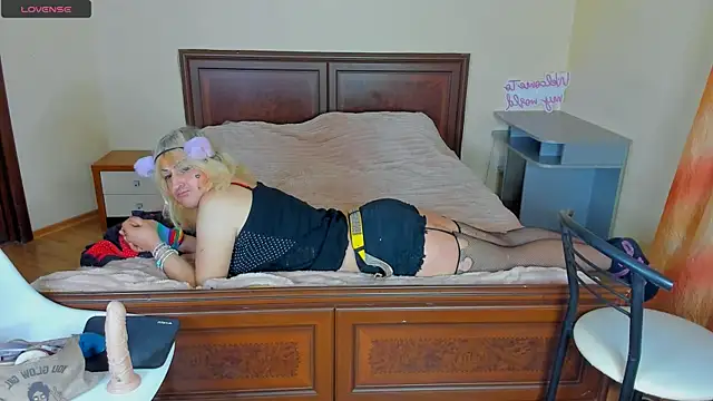 Webkamerová show hannah_kitty_punk