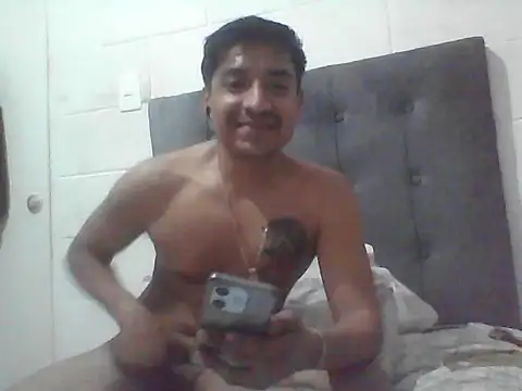 FierrudoMora777 라이브 XXX 채팅