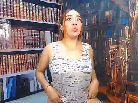 Show de SerenaFoxx_ na webcam