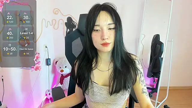 AliceeinWonderlanddd Adlı Modelin Web Kamerası Şovu