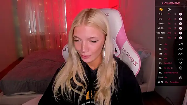 AnyaTaylor_ Live XXX Chat