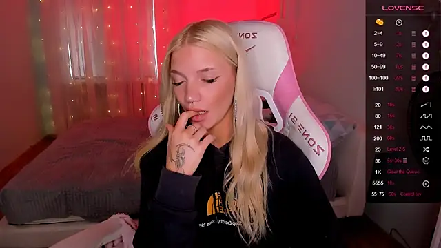 AnyaTaylor_ – Live XXX-chat