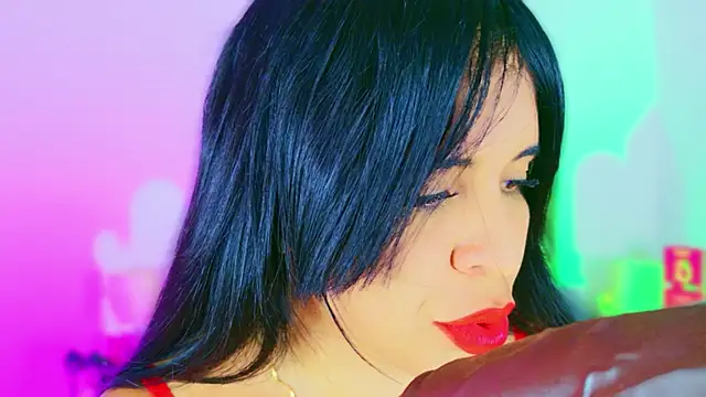 CharlootteEvans Chat XXX in diretta