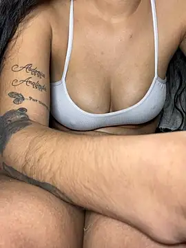 Bonnie_willliams19 Show in webcam