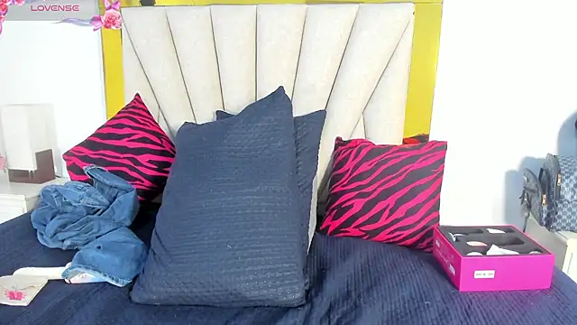 vahiolet_fuentesのライブXXXチャット