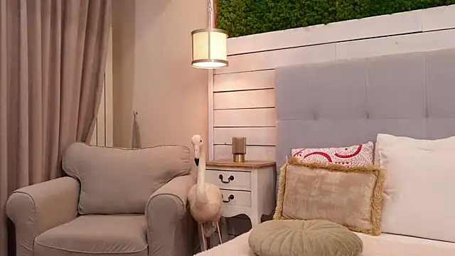 IsabellaMysty Chat XXX live