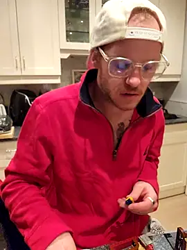 Soxxxy 现场XXX聊天