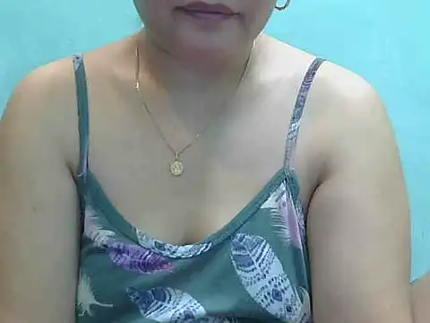 Chatroom XXX en direct de Charmingchub