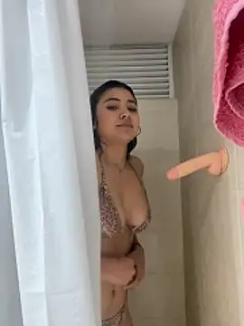 sweetlove- live XXX chat