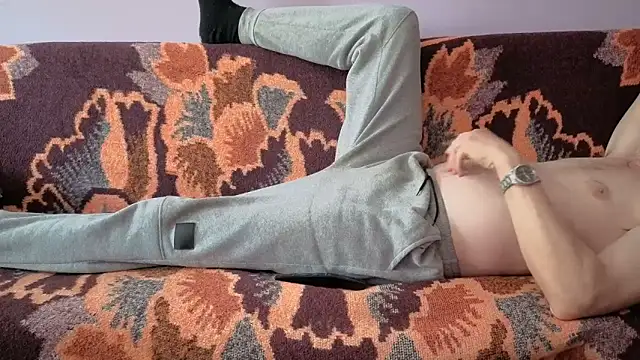 cumloverboyxx69 Adlı Modelin Canlı XXX Sohbeti