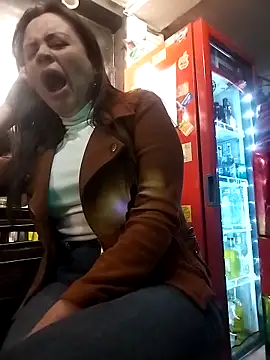 Czat XXX na żywo – karlagiraldo198