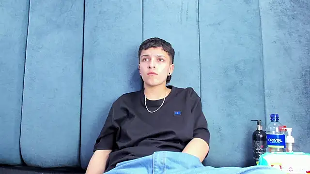 Chat +18 de Megan_Thompson_ ao vivo