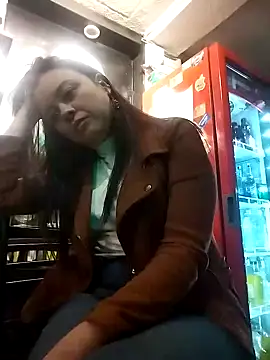 karlagiraldo198 Live XXX-chat